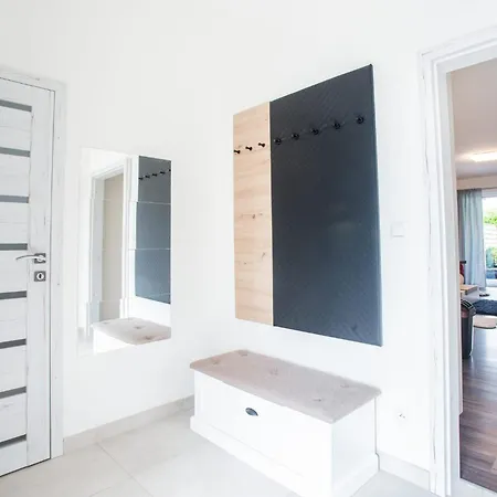 Dom Tomasov D Apartment
